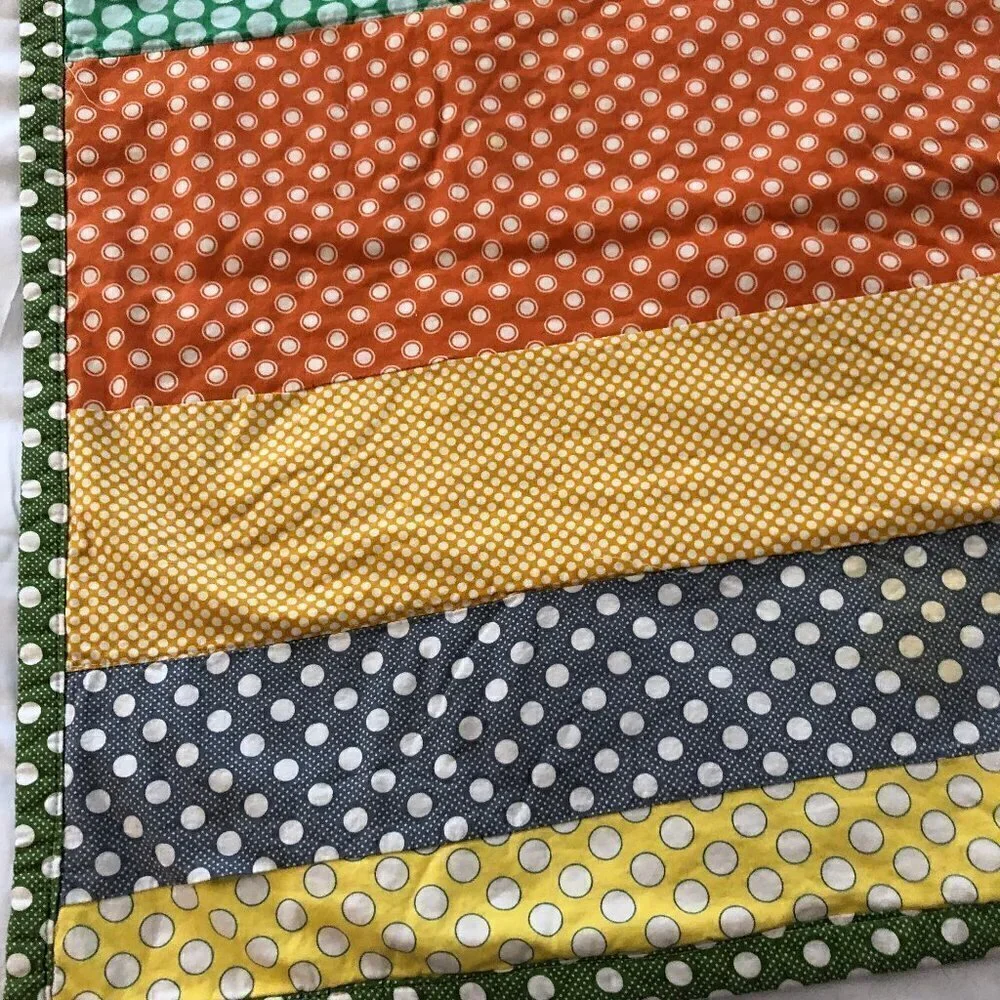 Homemade Quilt Colorful Great to take to the Park #707-2